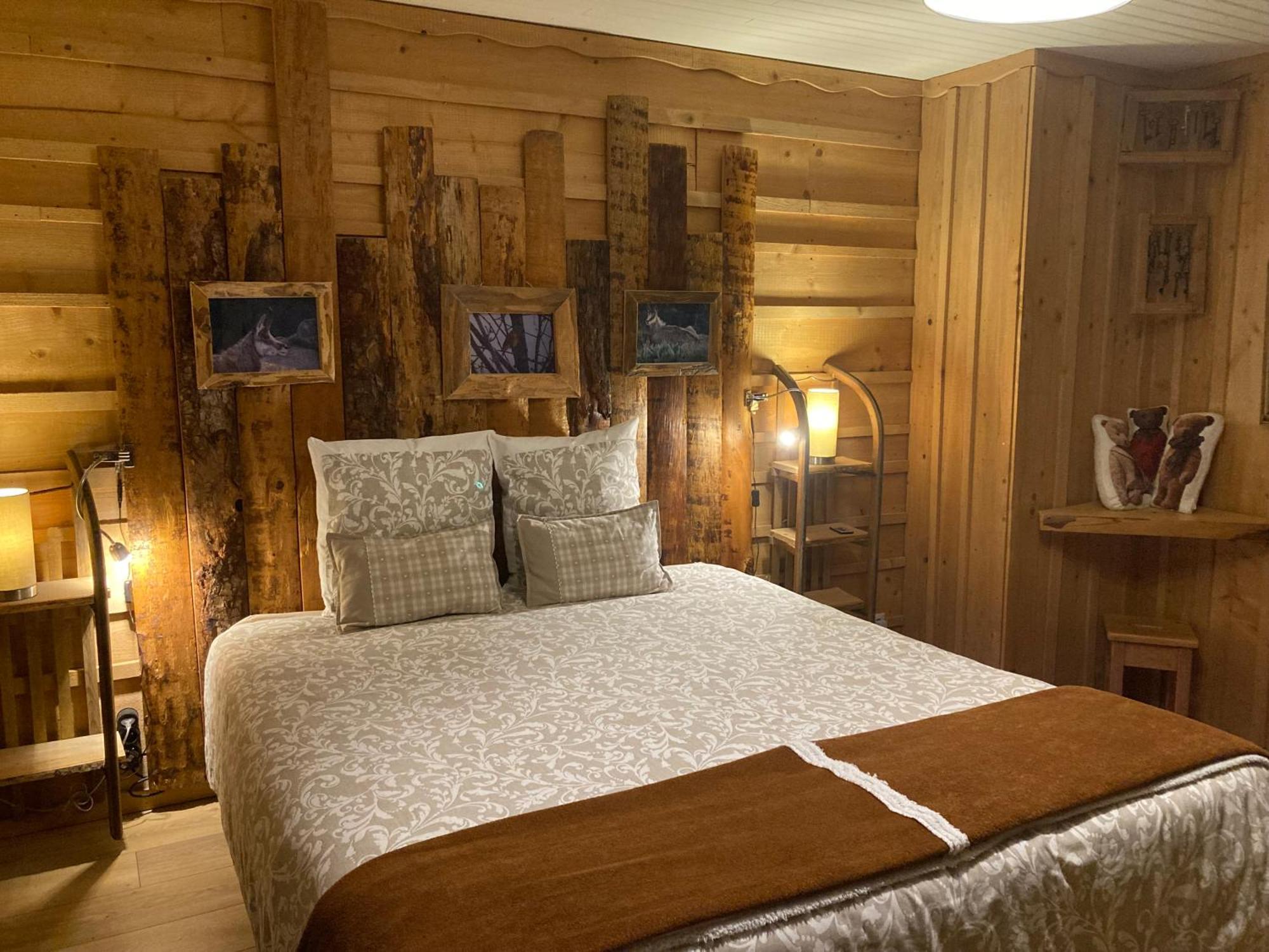 Au Domaine De Py Hotel Льо Валтон Екстериор снимка