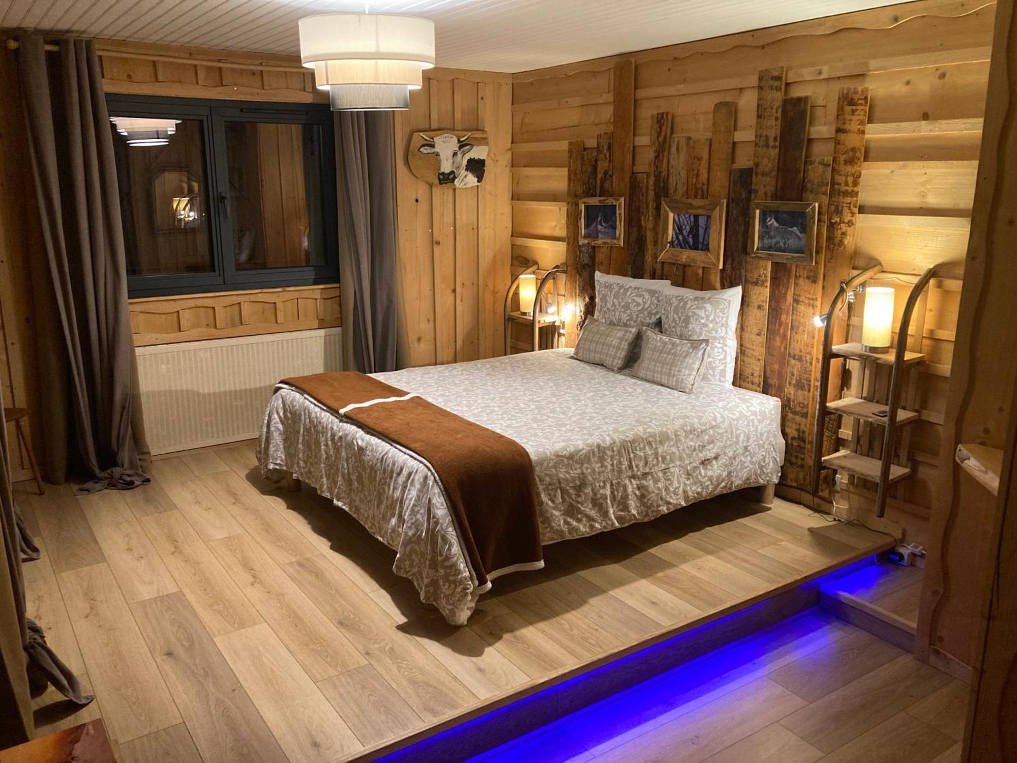 Au Domaine De Py Hotel Льо Валтон Екстериор снимка